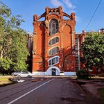 Казарма Париж (Dvor Proletarki Street, 70), landmark, attraction