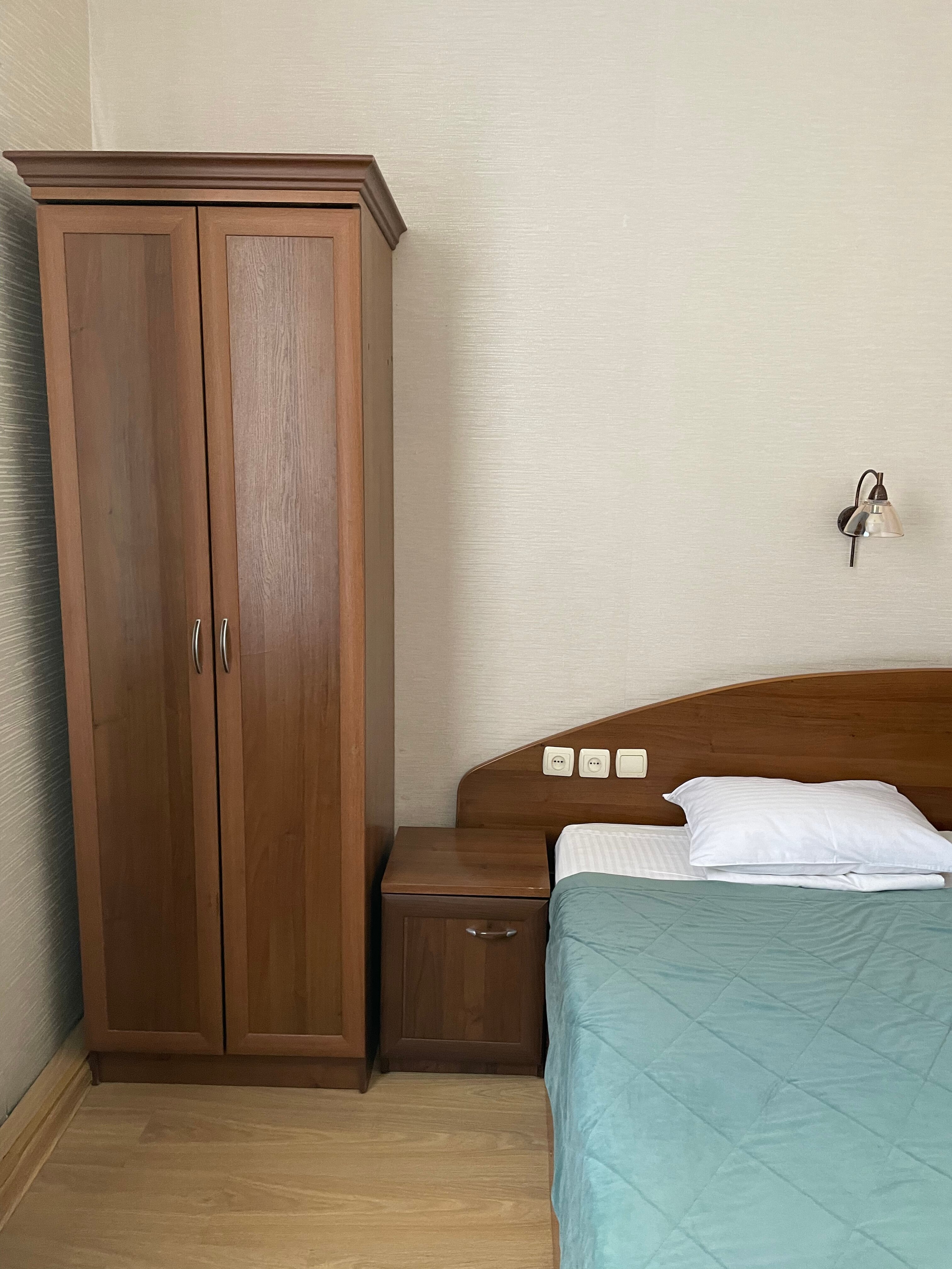 Фото Кадгарон