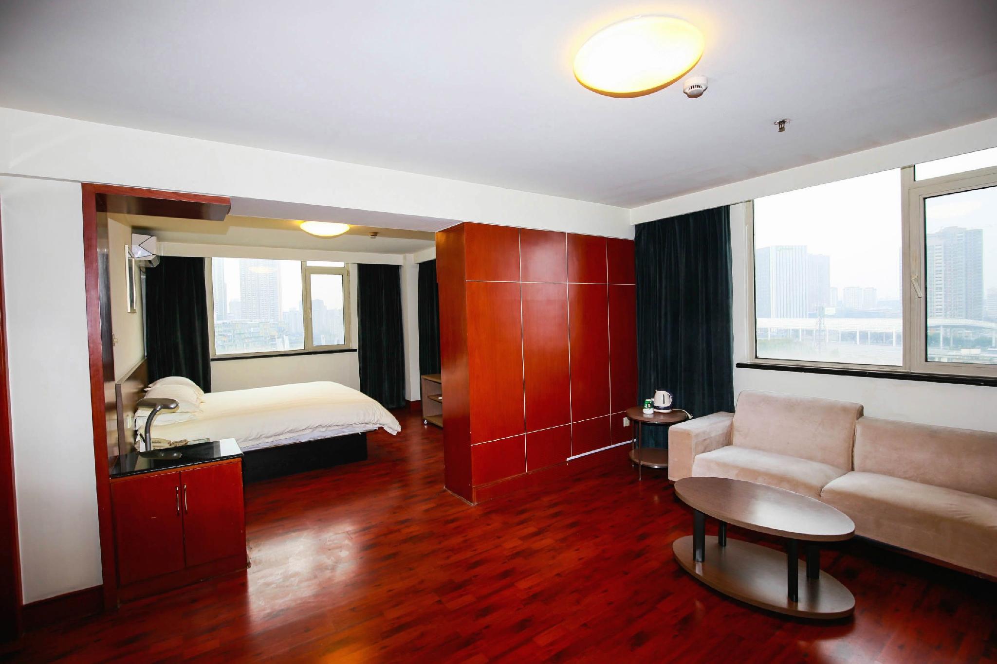 Фото Jinjiang Inn Central Wuxi Train Station