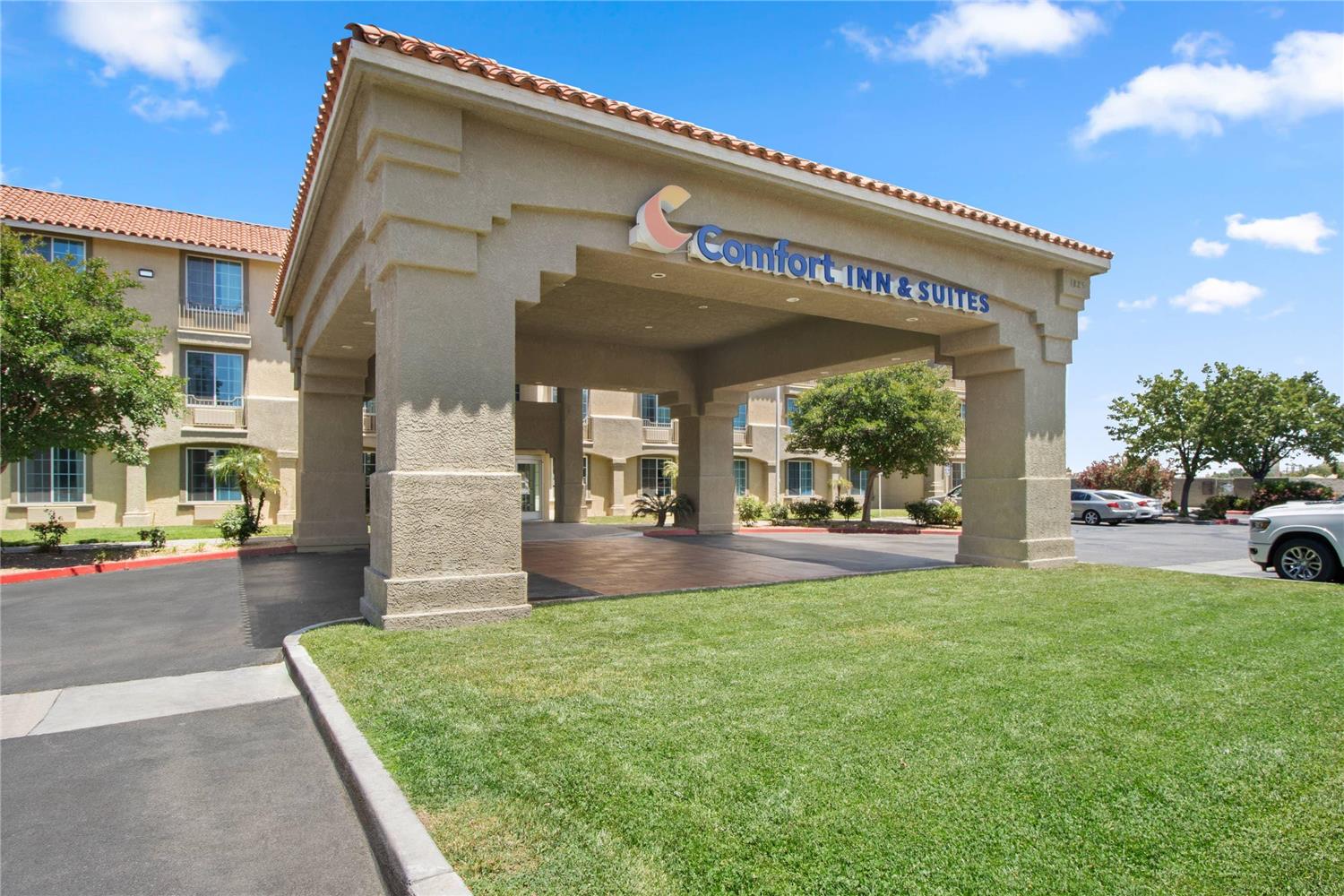 Фото Comfort Inn & Suites Lancaster Antelope Valley