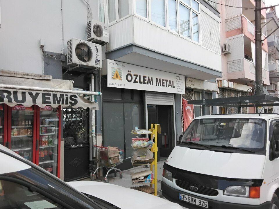 Glass workshop Ozlem Metal, Izmir, photo