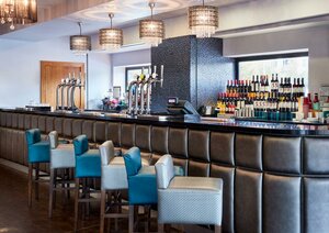 Гостиница Jurys Inn Newcastle Quayside
