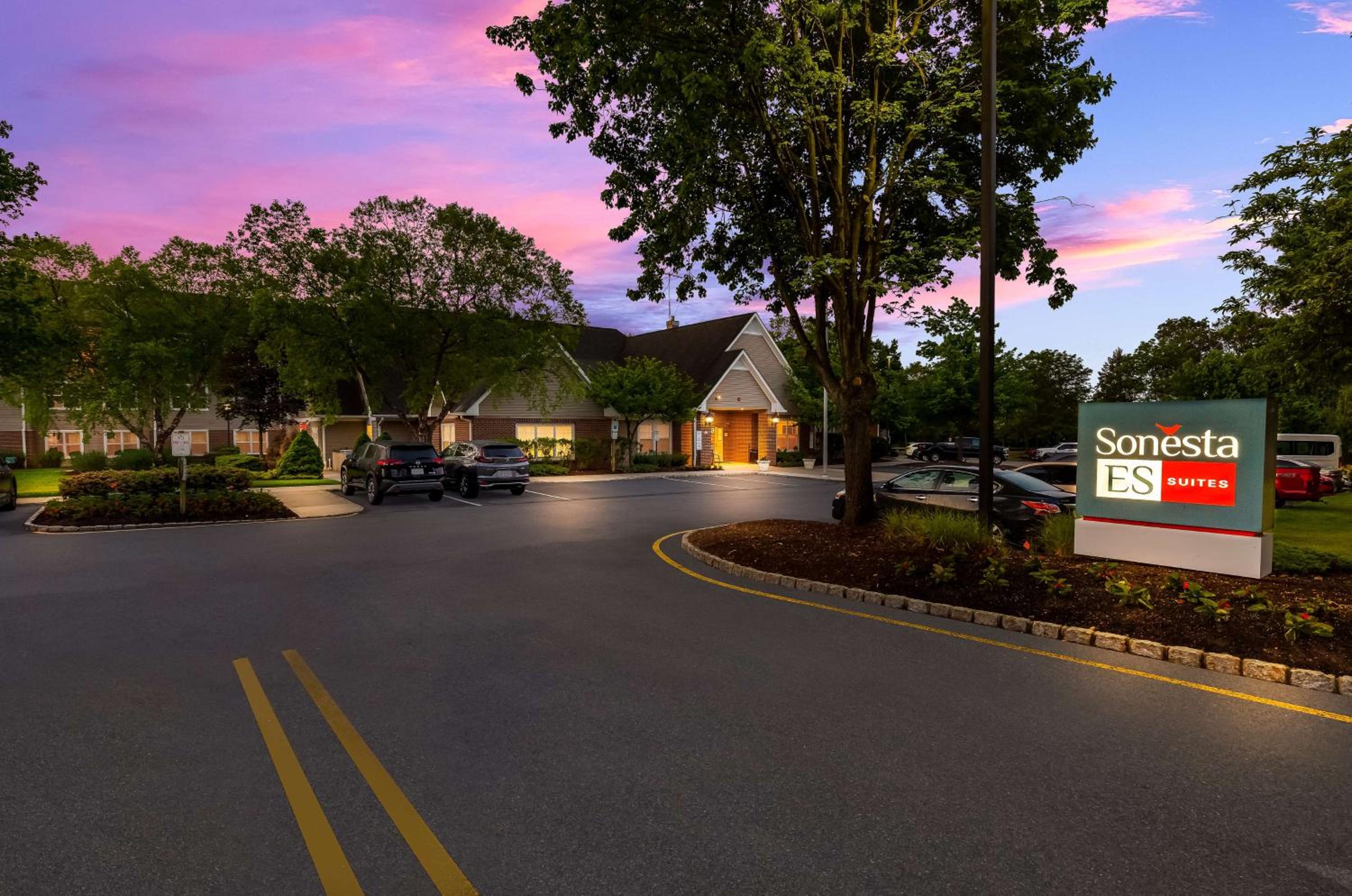 Фото Sonesta Es Suites Parsippany Morris Plains