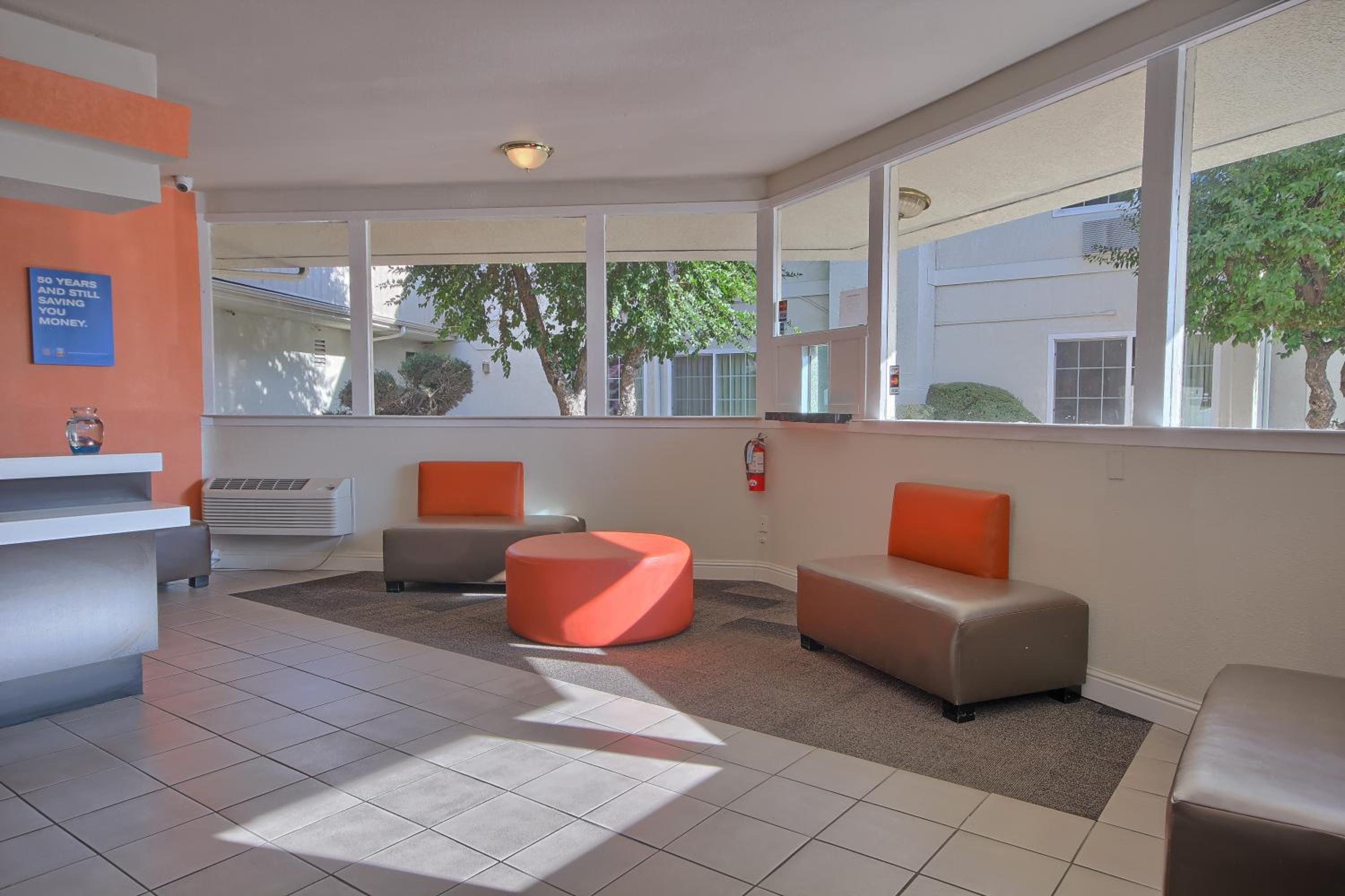 Фото Motel 6 Merced, Ca