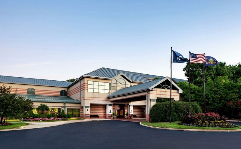 Гостиница Desmond Hotel Malvern, a DoubleTree by Hilton