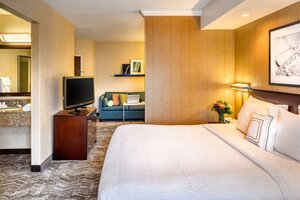 Гостиница SpringHill Suites by Marriott Salt Lake City Downtown