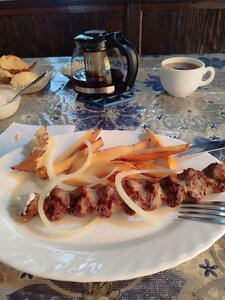 Lazurny (posyolok Reynik, mikrorayon Lazurny, 33), cafe