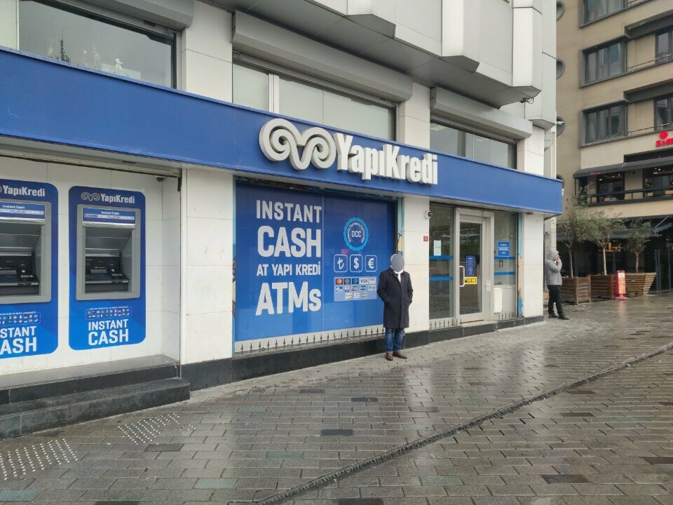 ATM Yapi Kredi, Istanbul, photo