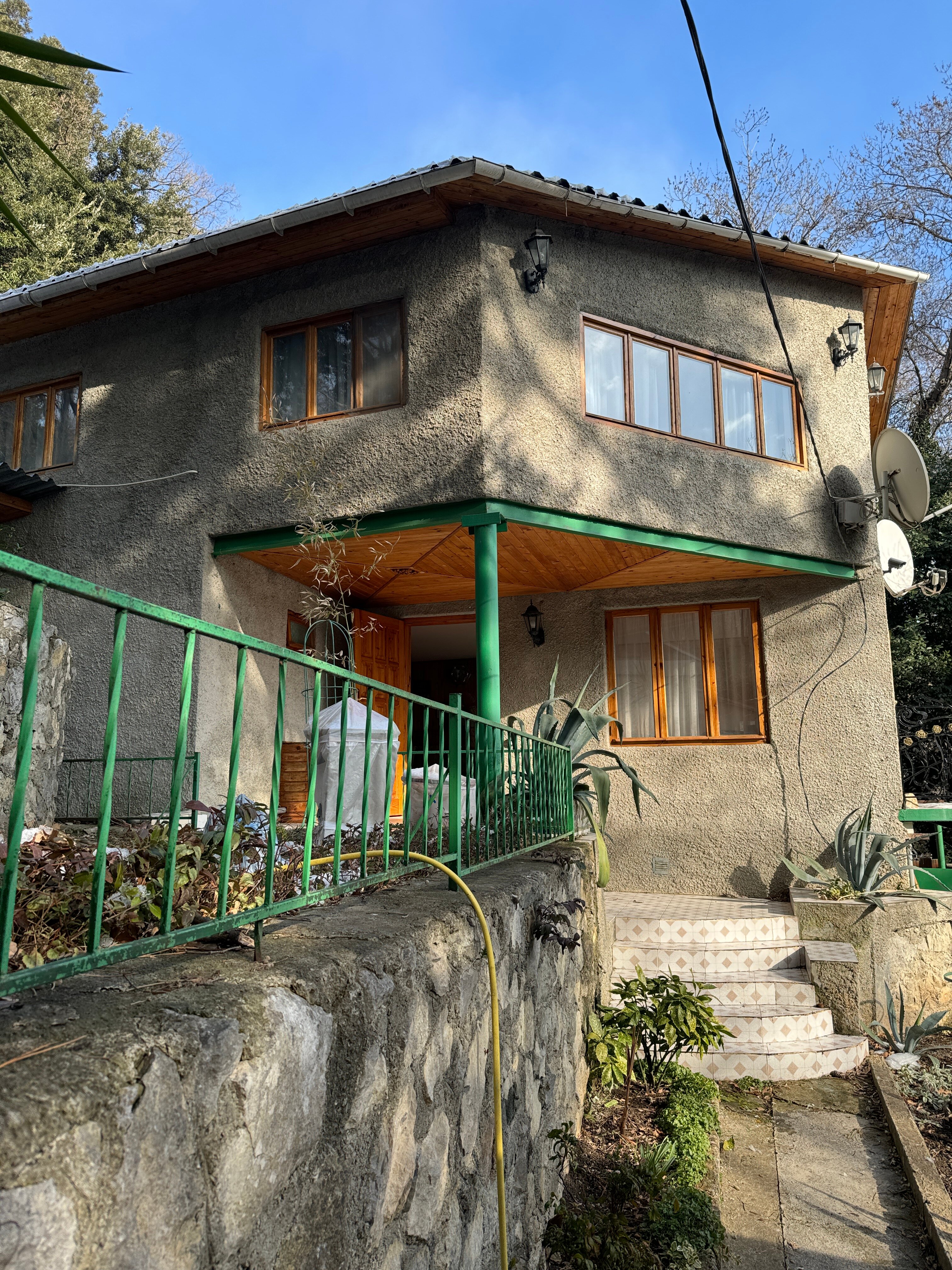 Фото Дом в парке