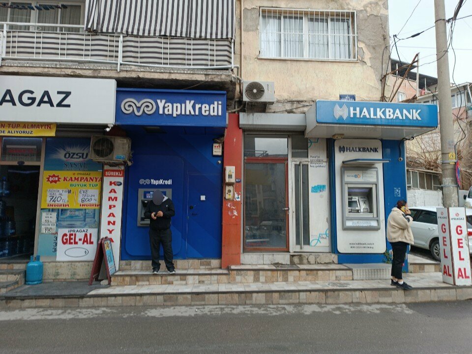 ATM Yapi Kredi, Izmir, photo