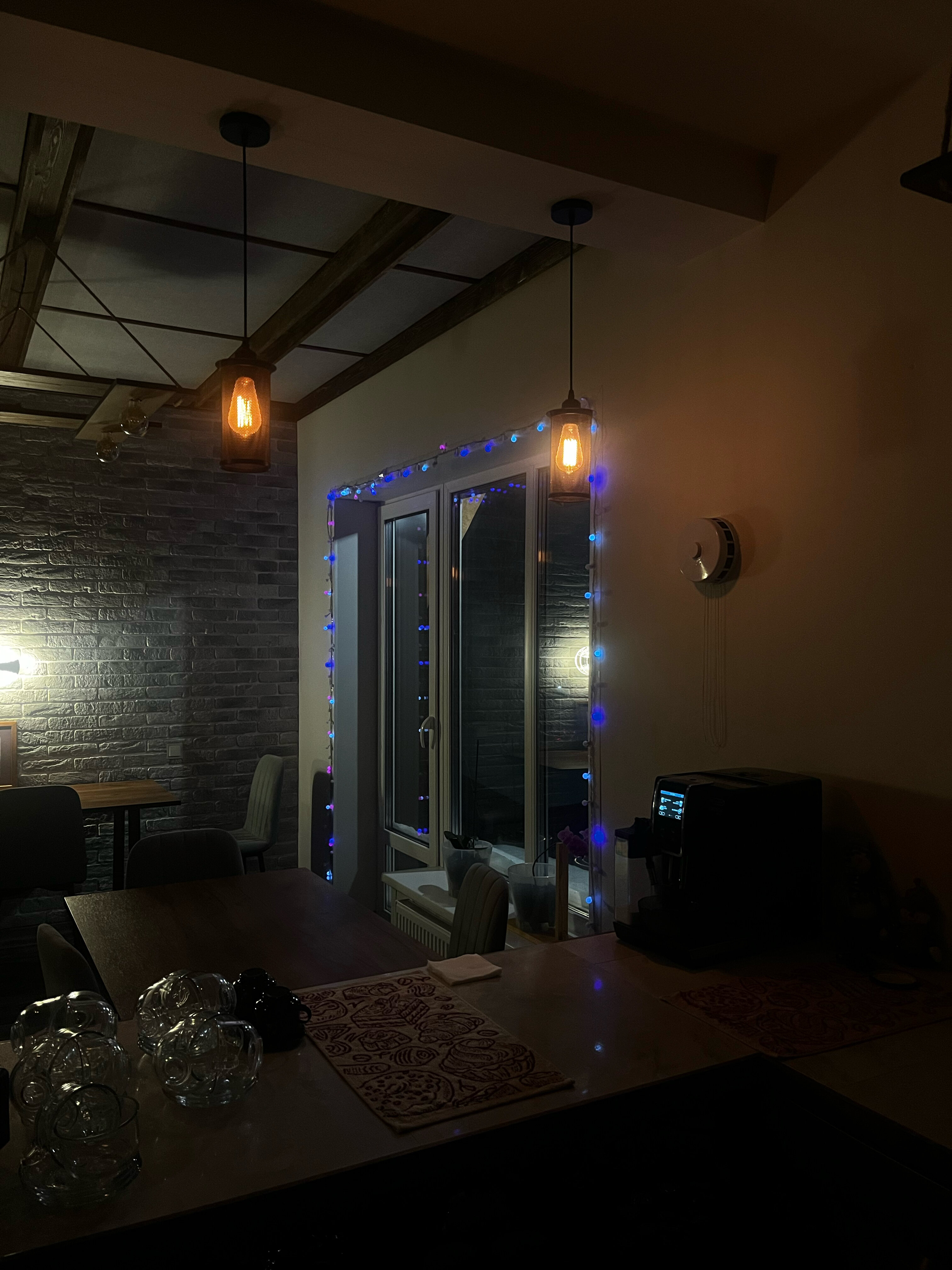 Фото Рыжий пони