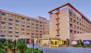 Гостиница Hotel Clarks Shiraz