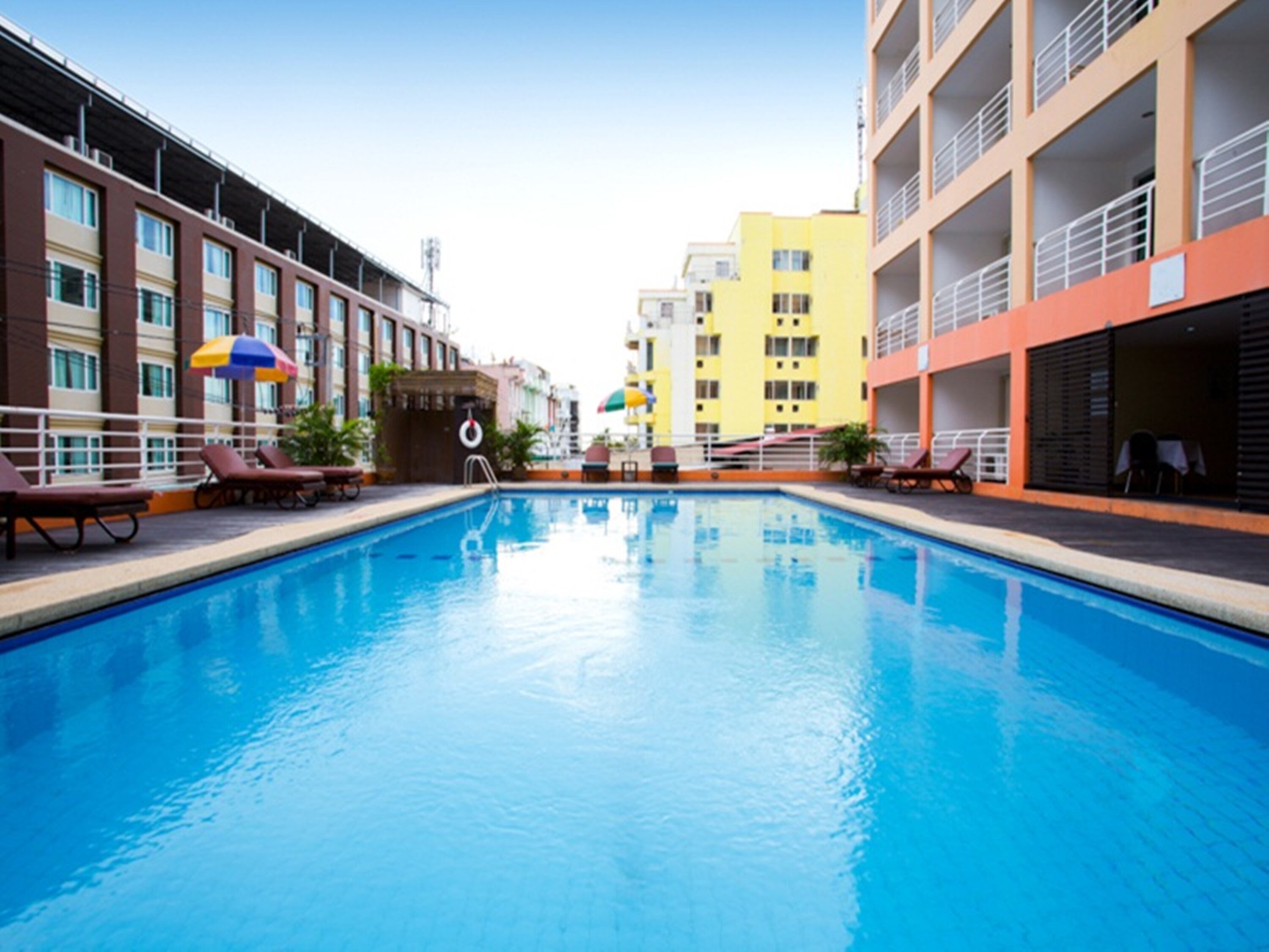 Фото отеля 3