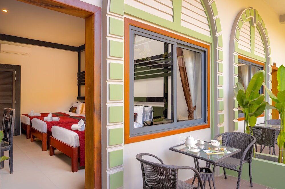 Фото Reveal Angkor Hotel