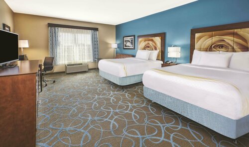 Гостиница La Quinta Inn & Suites by Wyndham Niagara Falls