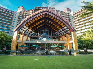 Гостиница Pullman Oceanview Sanya Bay Resort & SPA