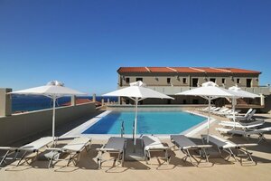 Hotel Porto Plaza Beach Resort