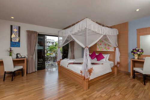 Гостиница Bhukitta Boutique Hotel на Пхукете