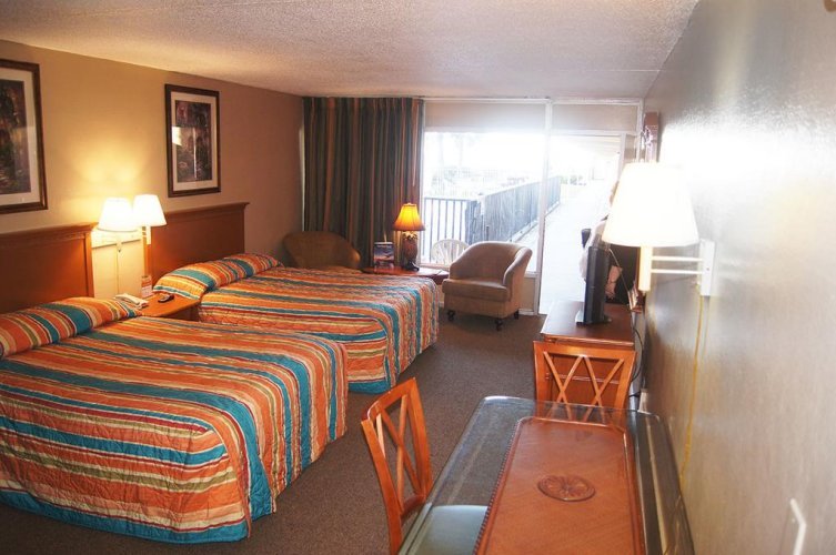 Фото The Oceanfront Viking Motel