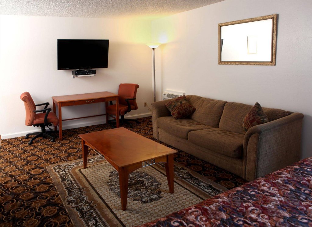 Фото Granada Inn