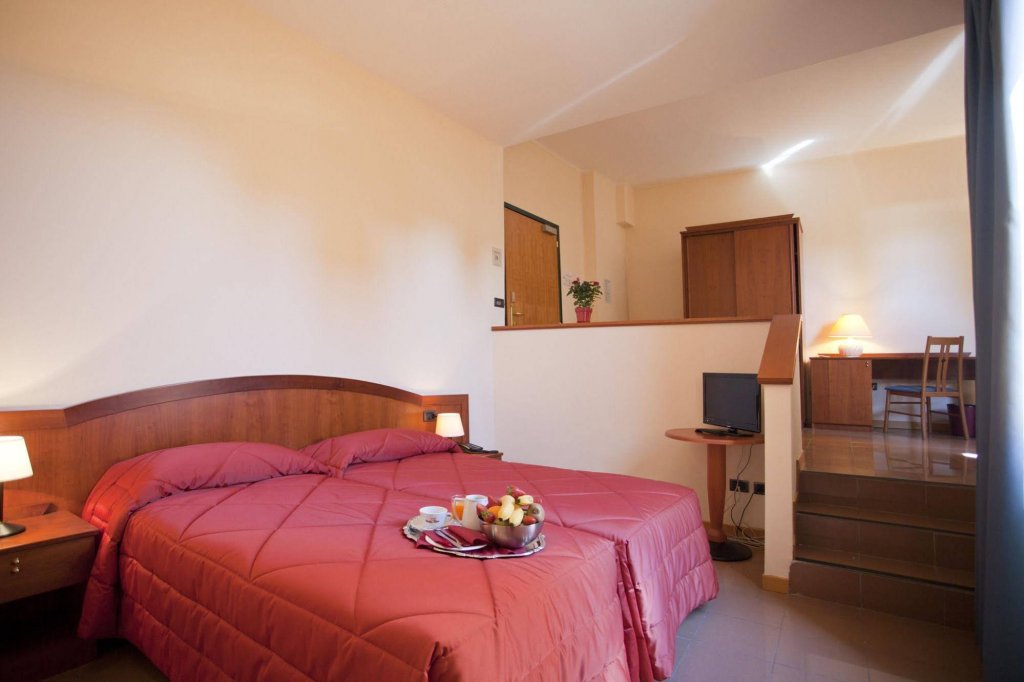 Фото Hotel Cavour