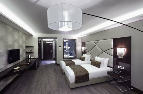 Внешний вид отеля DoubleTree by Hilton Istanbul Gayrettepe в Шишлях, фото 4