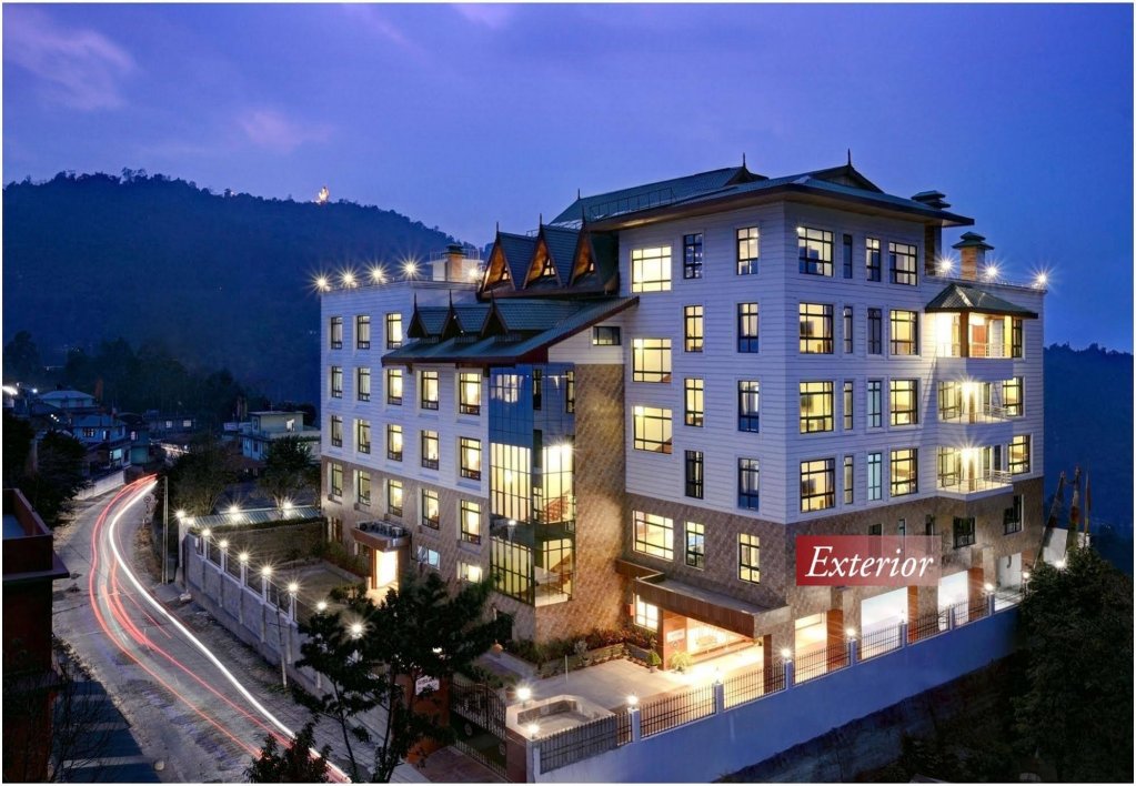 Фото отеля 1