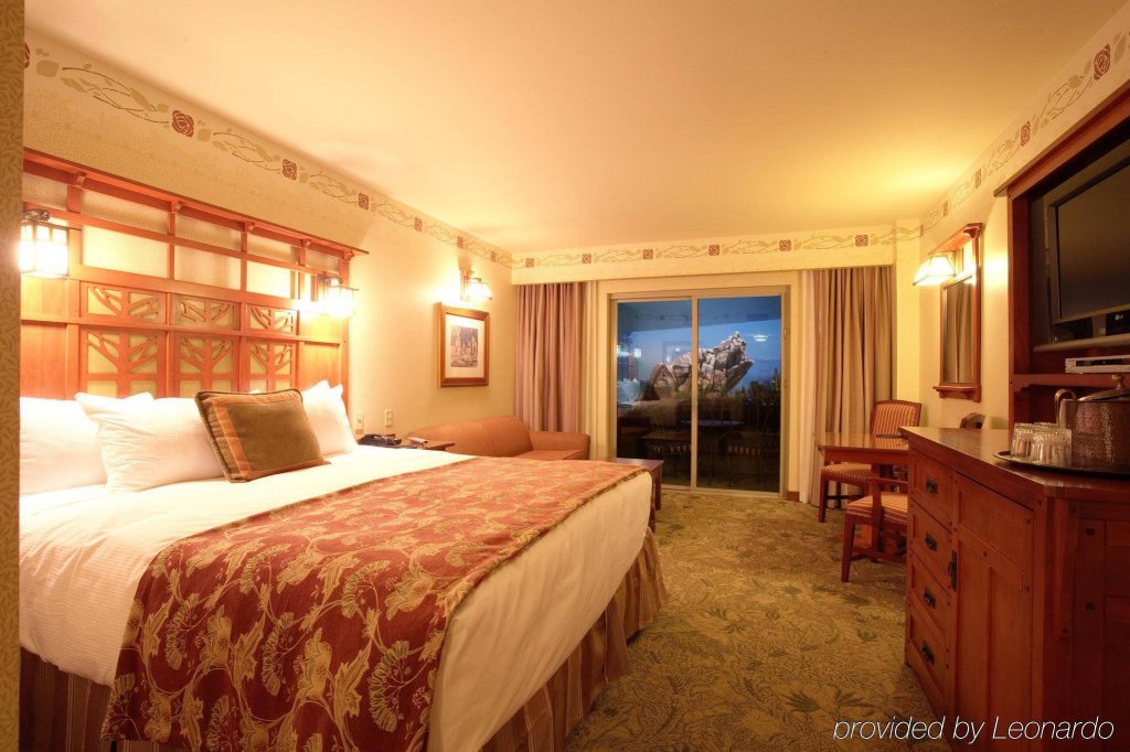 Фото Disney's Grand Californian Hotel and SPA