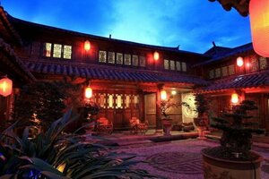Гостиница Artistic-Suite - Lijiang