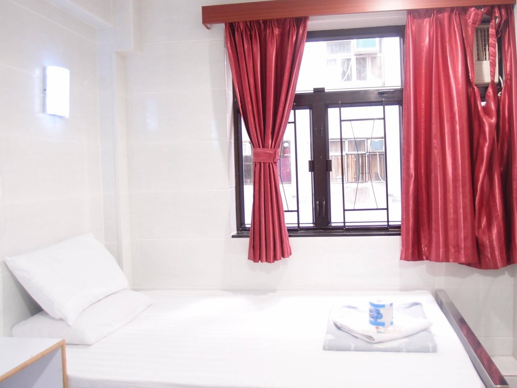 Фото Tom's Guest House