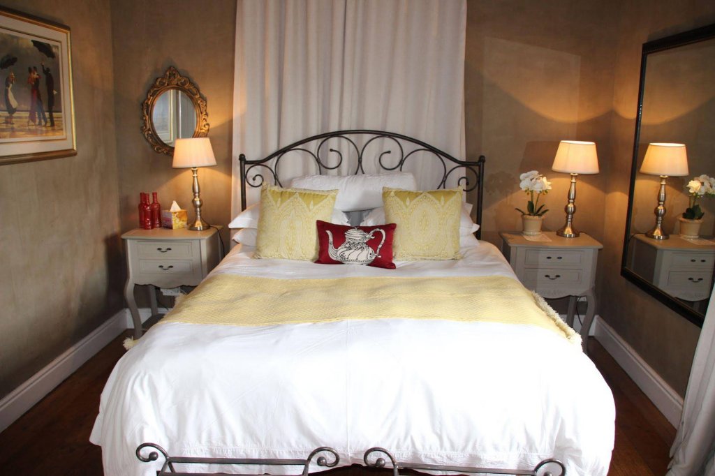 Фото La Montagne Bed & Breakfast