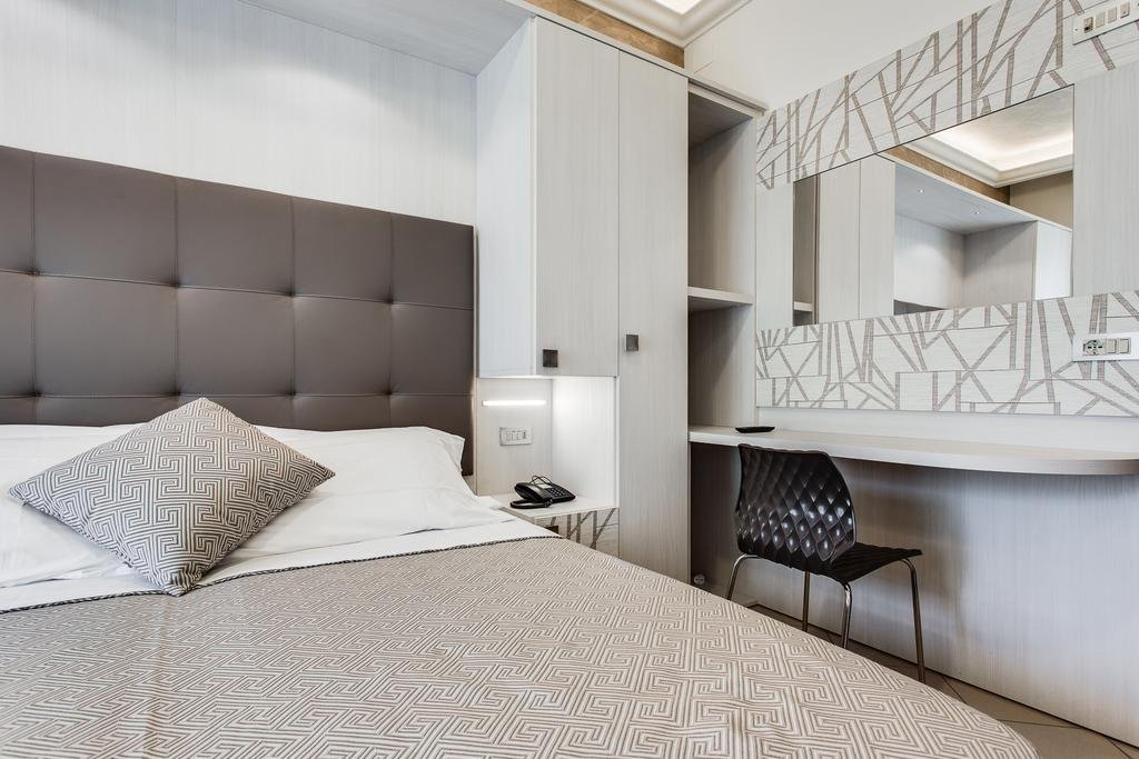 Фото Hotel Dolce Vita Cesenatico