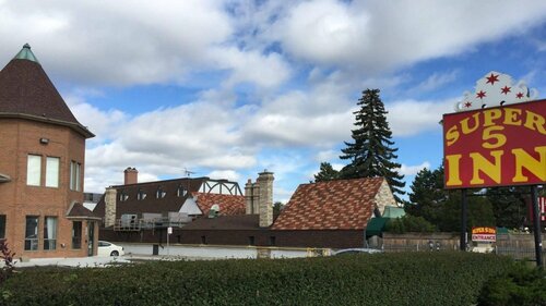 Внешний вид отеля Super 5 Inn в Миссиссоге, фото 5