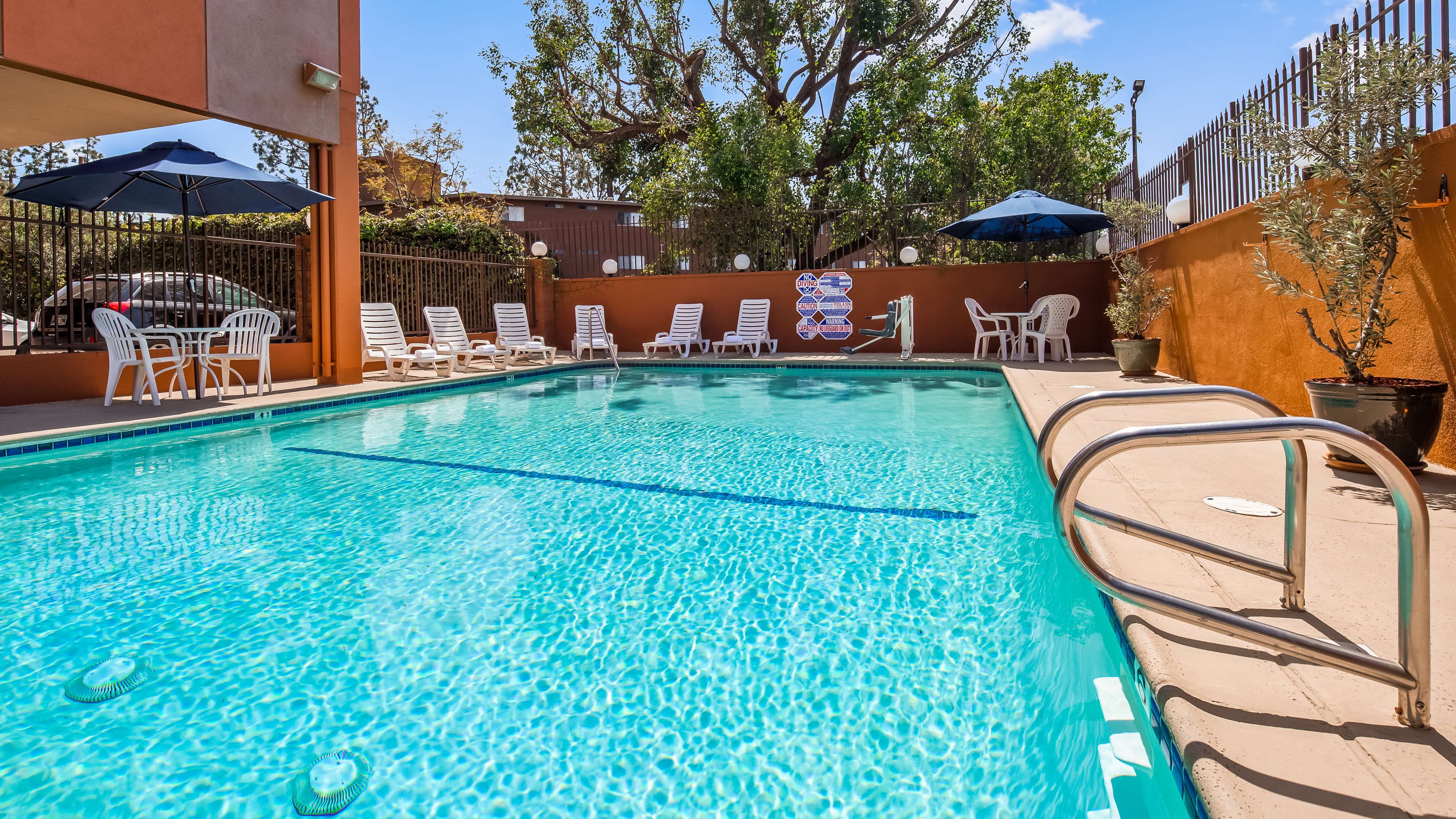 Фото Best Western Los Angeles Worldport Hotel
