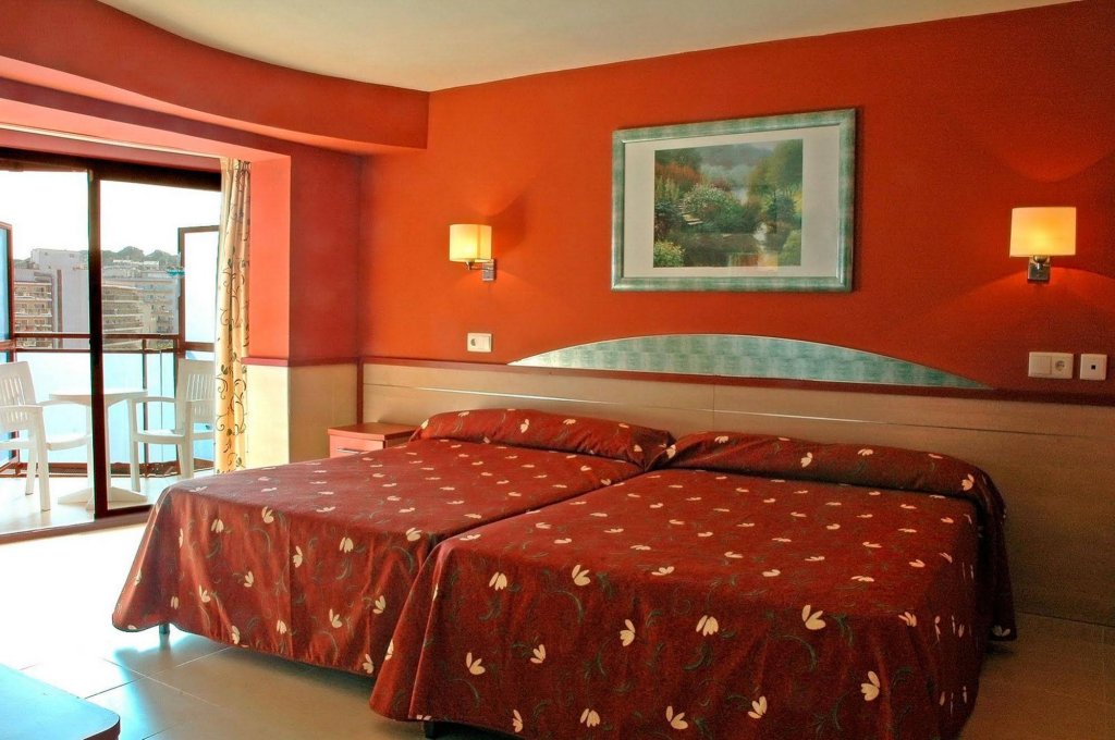 Фото H Top Calella Palace