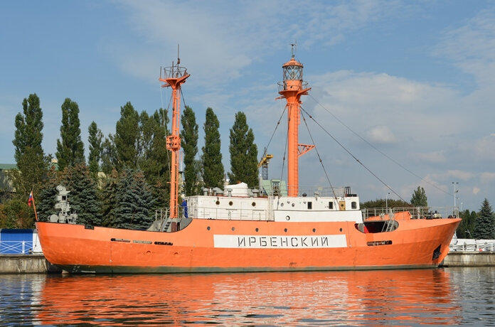 Мұражай Музей Мирового океана, Плавучий маяк Ирбенский, Калининград, фото