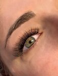 Here create beauty (ulitsa Zhirokhova, 2), eyebrow and eyelash salon