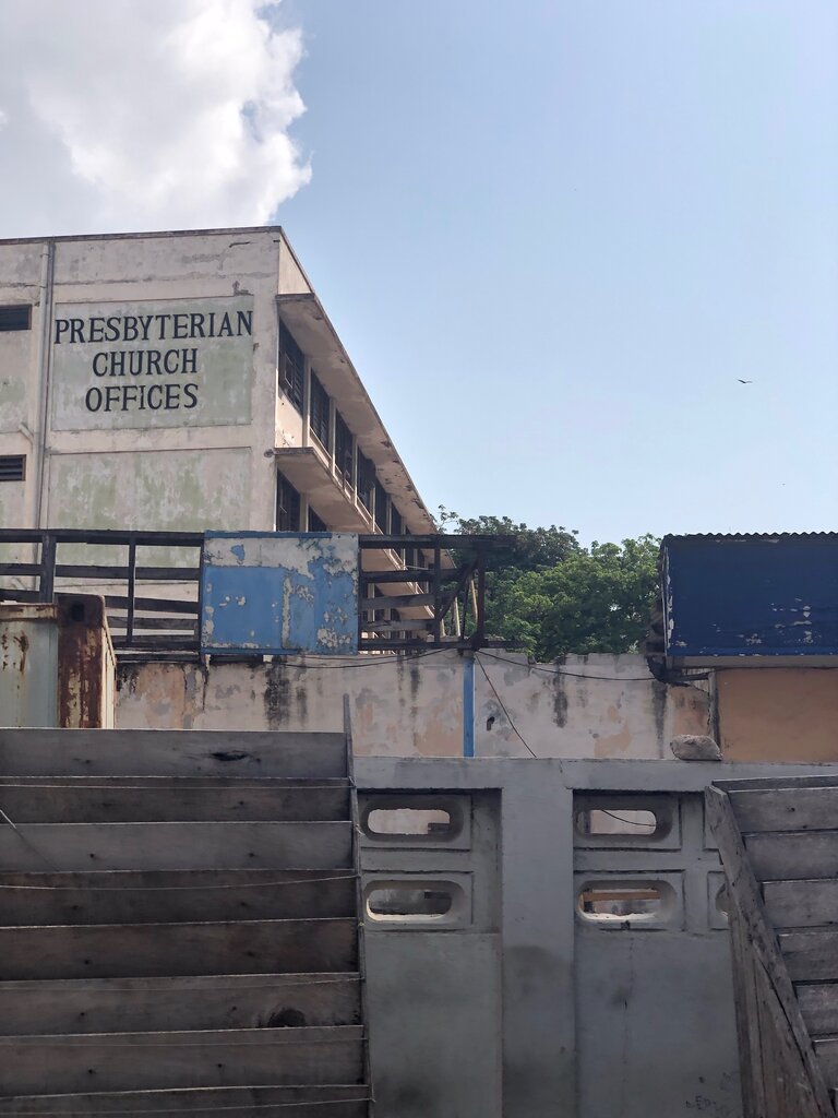 Protestant church Presbyterian Church of Ghana, Resurrection Congregation, Accra, photo