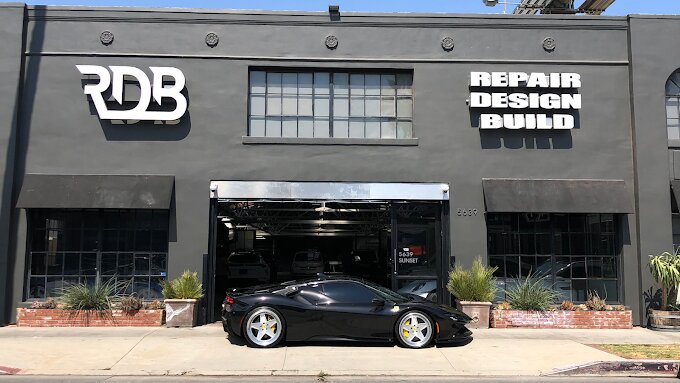 Car service, auto repair Repair design build, Los Angeles, photo