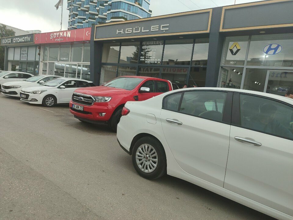 Car dealership H. Gulec Automotive, Bursa, photo