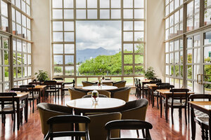Гостиница City Lodge Hotel GrandWest