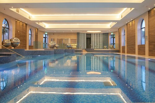 Гостиница Castlecourt Hotel