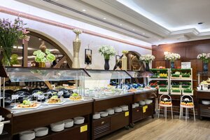 Гостиница Emaar Royal Hotel Medina