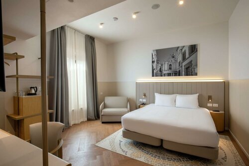 Гостиница Cosmopolita Hotel Rome, Tapestry Collection by Hilton в Риме