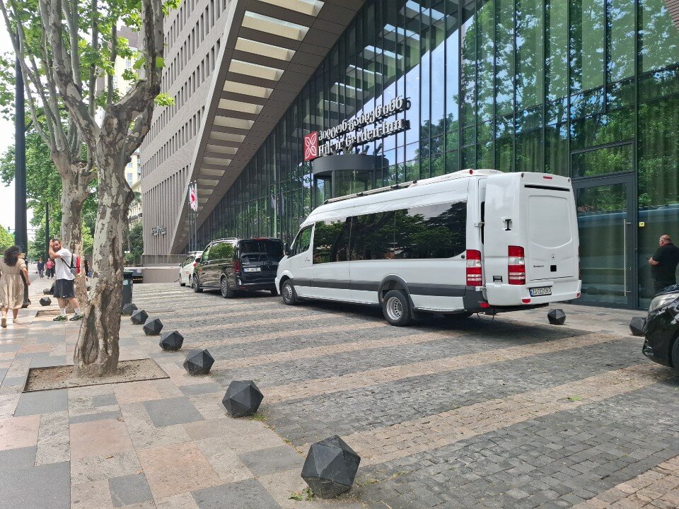 Фото Hilton Garden Inn Tbilisi Chavchavadze