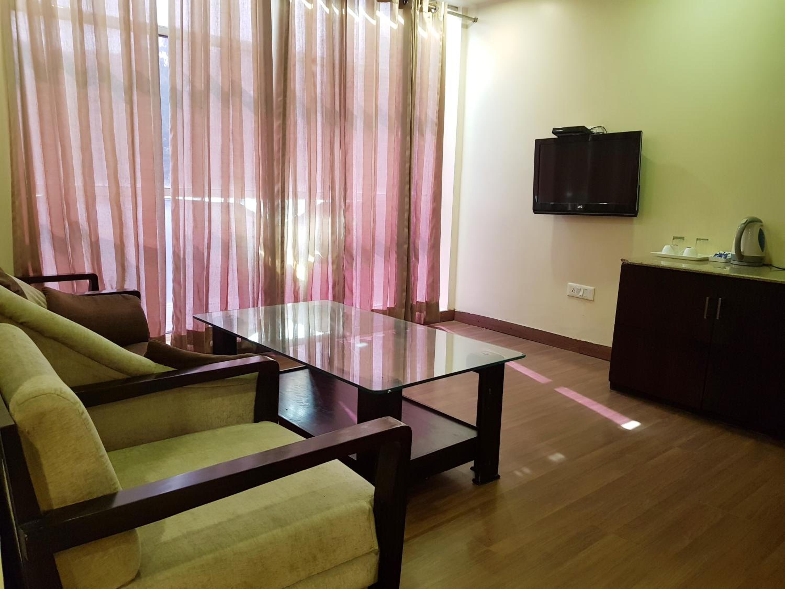 Фото Hotel Fairway