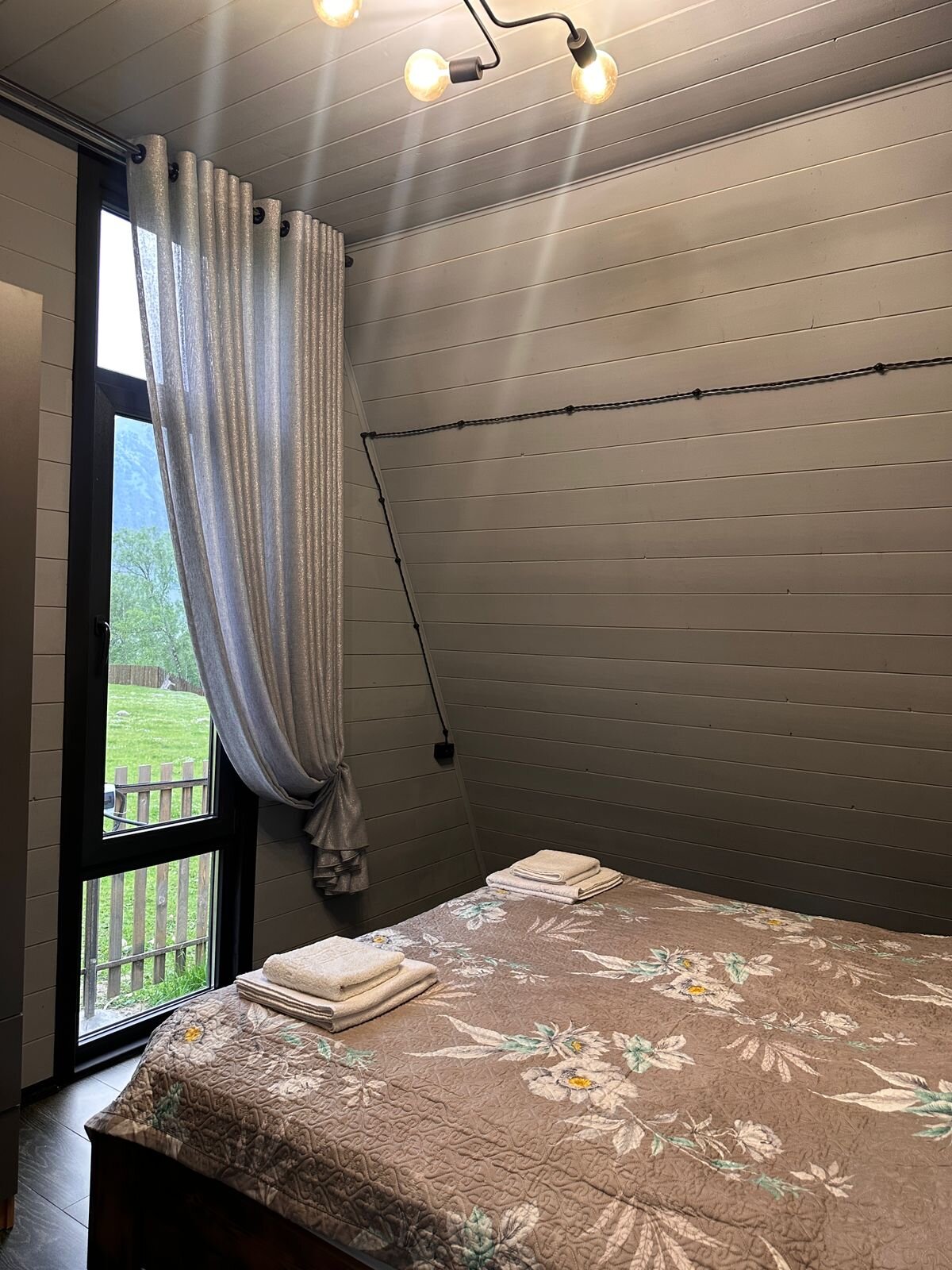 Фото Noble House