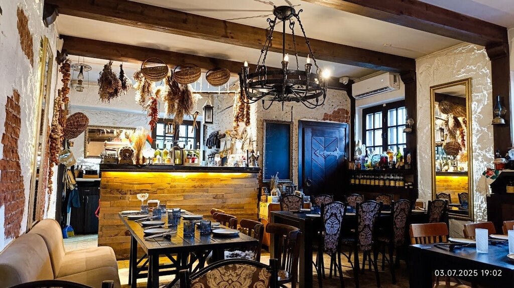 Restaurant Kumpyak Tavern, Lida, photo