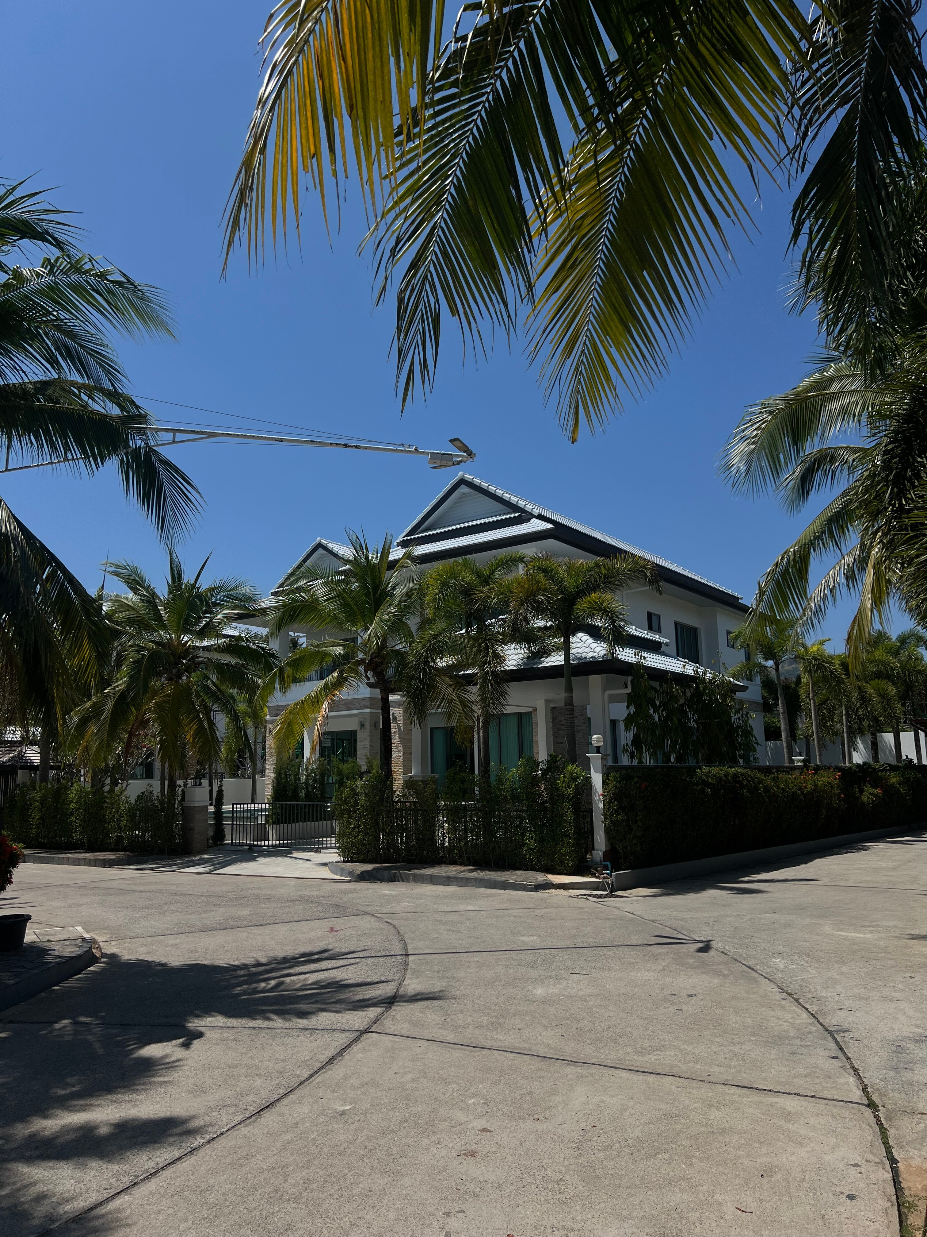 Фото Rawai Grand House