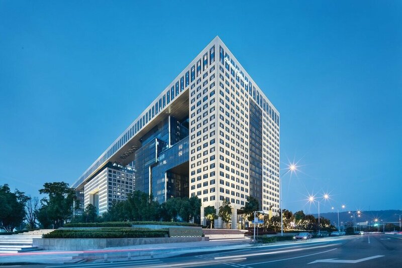 Гостиница Howard Johnson by Wyndham Optics Valley Residence Wuhan в Ухане